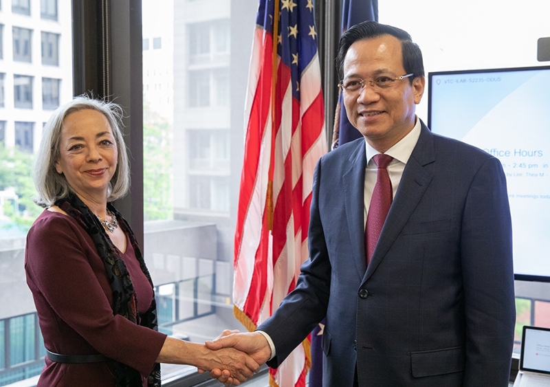 Vietnam, US expand cooperation on labour and social security